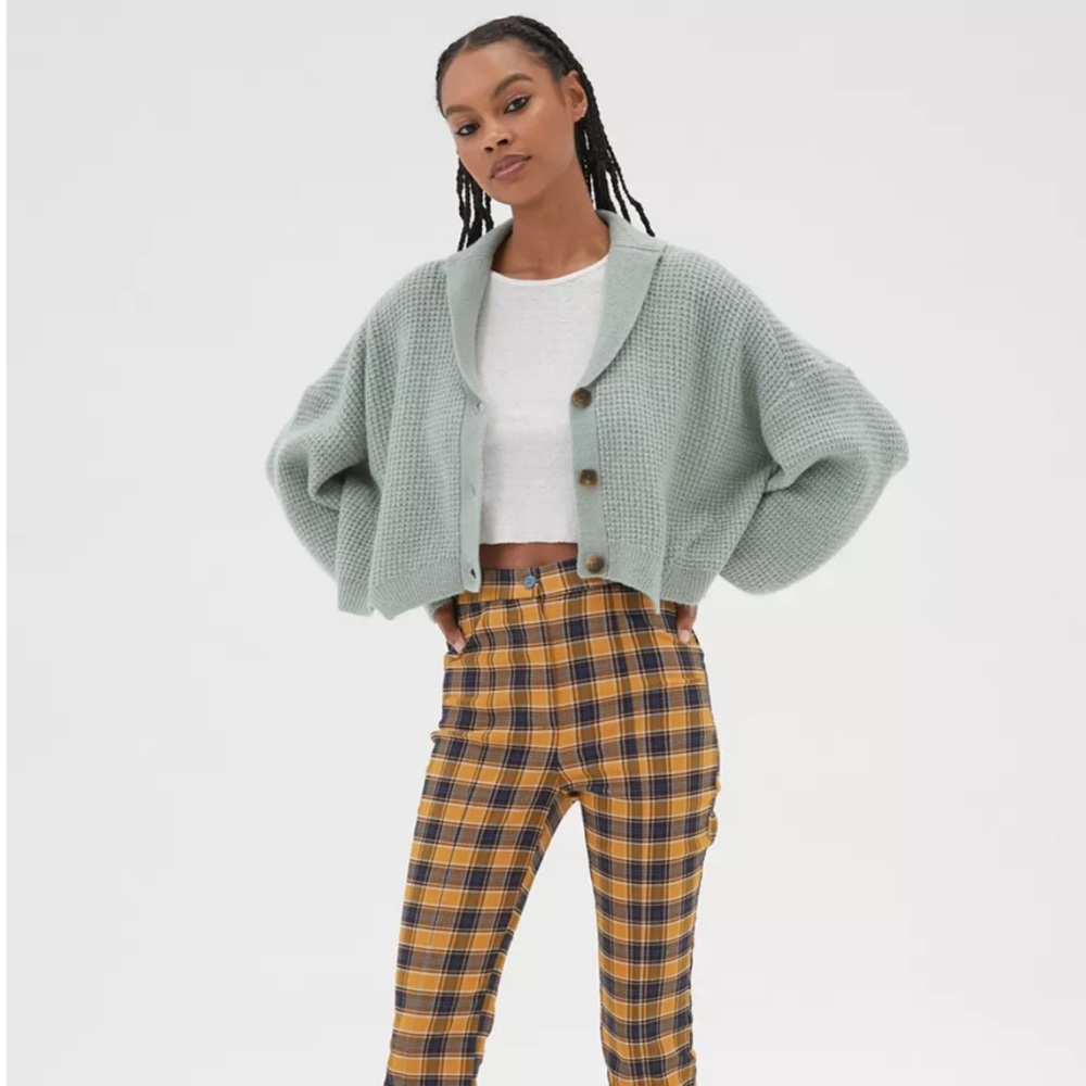 Collared green cardigan